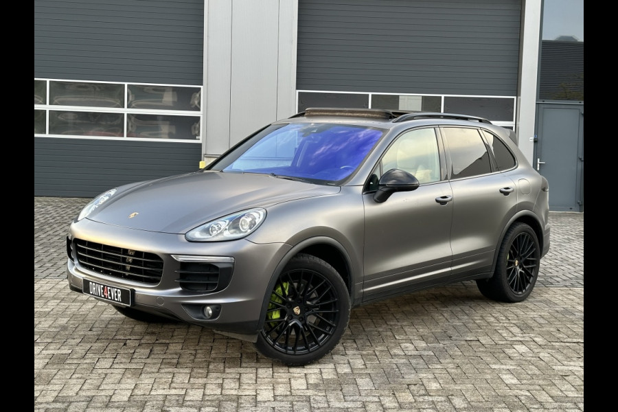 Porsche Cayenne 3.0 S E-Hybrid Pl Ed FULL MATT GREY PANO NAVI CR CONTROL