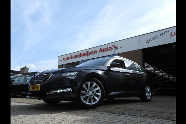 Škoda Superb Combi 1.5 TSI Aut. Business Edition NAVI/CAMERA/LED/TREKHAAK/17"LMV!