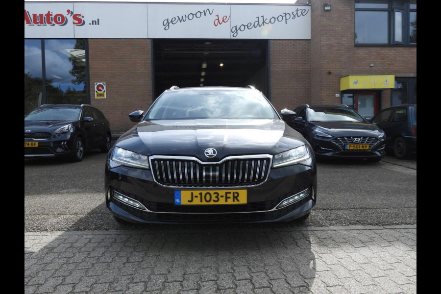 Škoda Superb Combi 1.5 TSI Aut. Business Edition NAVI/CAMERA/LED/TREKHAAK/17"LMV!