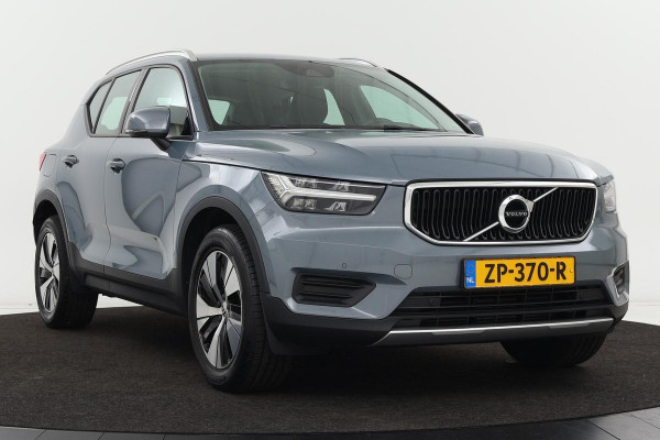 Volvo XC40 T3 Momentum Pro | Carplay | Trekhaak | Camera | PDC | Full LED | Navigatie | Climate control | Cruise control