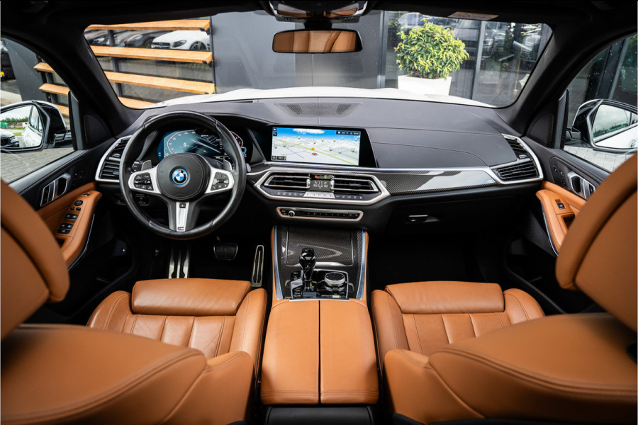 BMW X5 xDrive45e High Executive M-Sport - Panorama | Luchtvering | Softclose | ACC | Memory | HUD