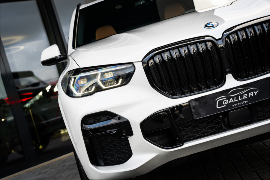 BMW X5 xDrive45e High Executive M-Sport - Panorama | Luchtvering | Softclose | ACC | Memory | HUD