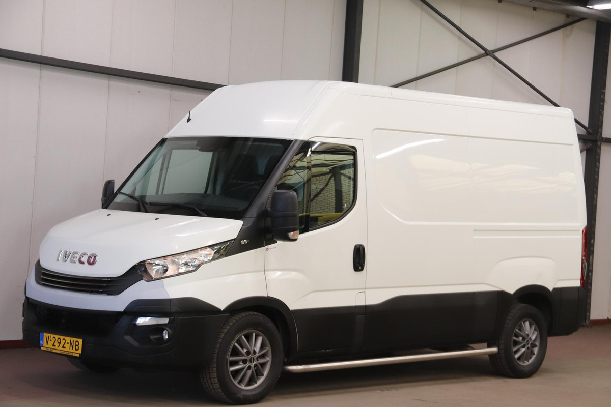 Iveco Daily 35S14V 2.3 L2H2 MET 3500 KG Trekvermogen