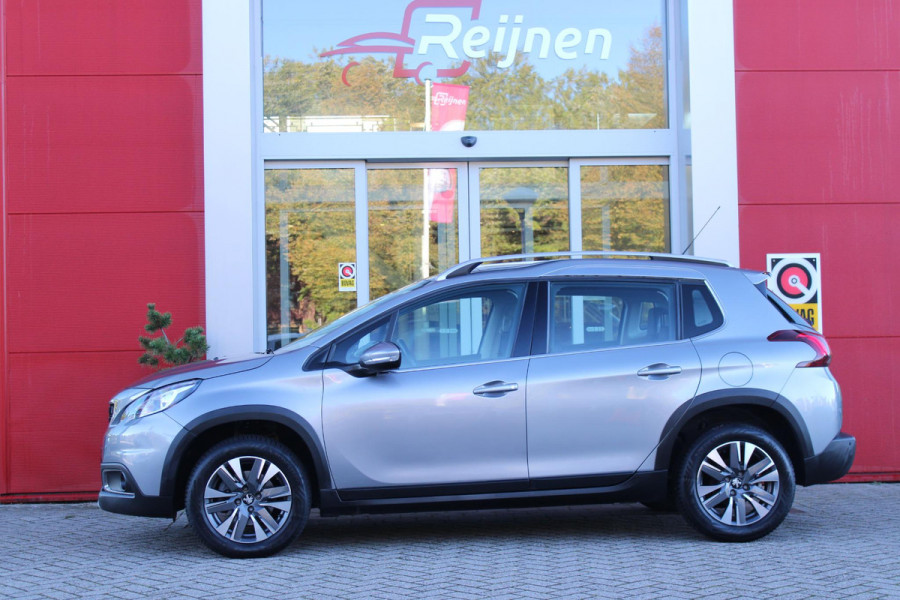 Peugeot 2008 1.2 110PK ALLURE | NAVIGATIE 10" TOUCHSCREEN | TREKHAAK | CLIMATE CONTROL | CRUISE CONTROL | LICHTMETALEN VELGEN | PARKEER SENSOREN | ALL SEASON BANDEN | REGEN/LICHT SENSOR |