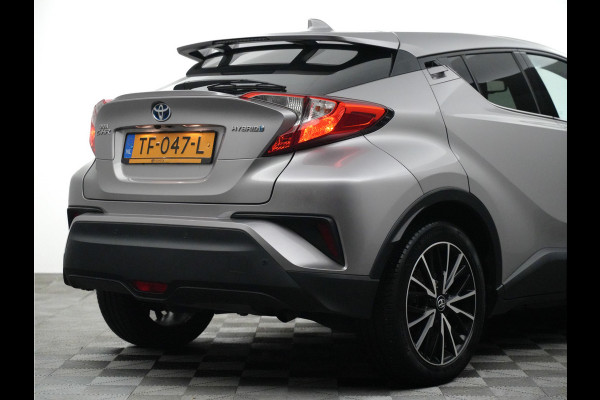 Toyota C-HR 1.8 Hybid 170pk Dynamic (sfeerverlichting,keyless,360,LED,navi,clima)