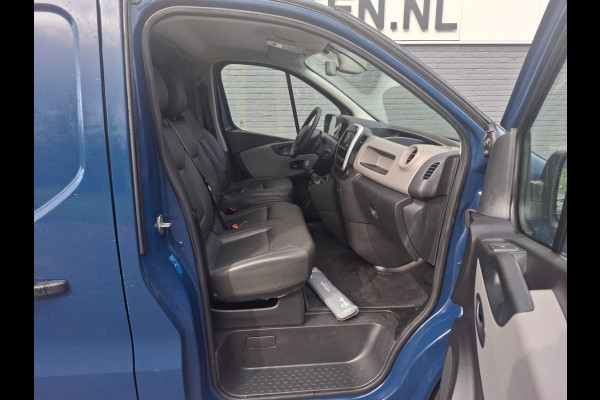 Renault Trafic 125pk Leer ! 3persoons Navigatie Camera PDC Airco Control Trekhaak1.6 dCi T2 L2H1 9 Luxe Energy