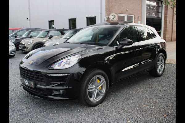 Porsche Macan 2.0 Turbo 252 PK Aut. NL Auto Trekhaak Pano 22''