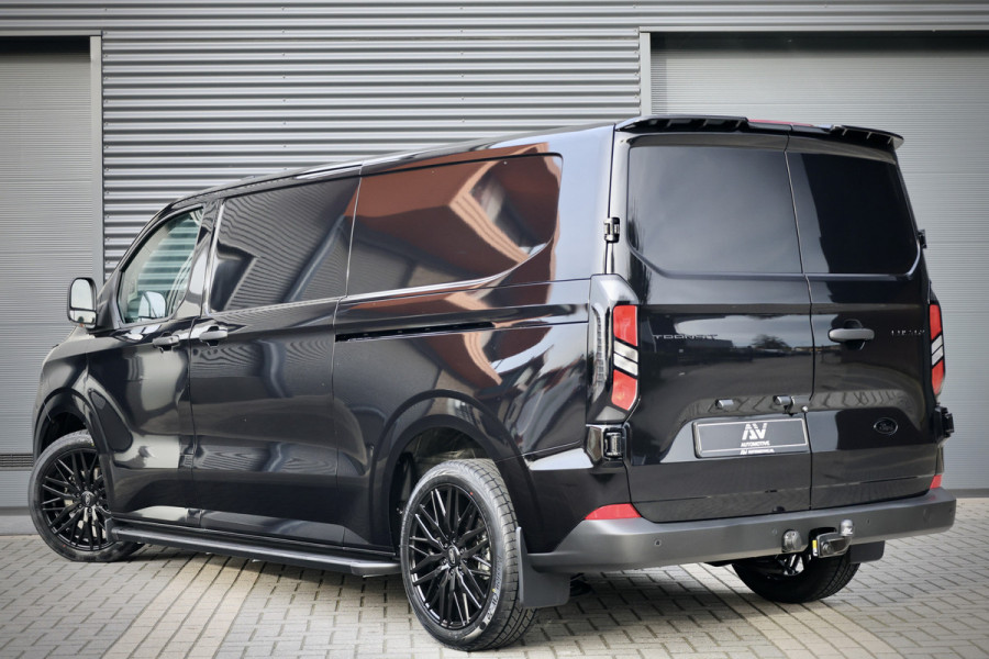 Ford Transit Custom 320 2.0 TDCI 170PK L2H1 AUT | ACC | Blind Spot | Camera | CarPlay | Lane Assist | L+R Schuifdeur | Navigatie | Raptor Edition | Trekhaak | 3-Zitter | Fabrieksgarantie t/m 09-2029