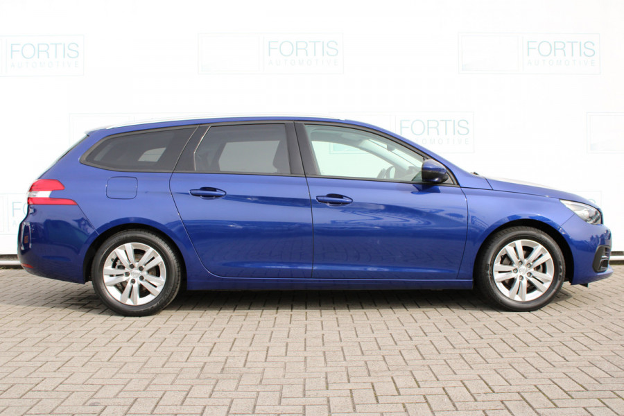 Peugeot 308 SW 1.2 PureTech Blue Lease Executive NL AUTO | CARPLAY | LEDER | PANO | CAMERA |