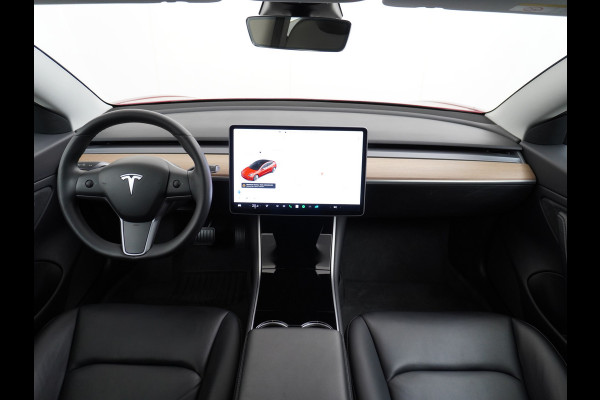 Tesla Model 3 SR+60kWh Trekhaak 325PK 19" 59.000 nieuw ! AutoPilot FSD.vb Premium-Luidsprekers Leer PanoDak Adaptive cruise 18" Camera's Elekt Ecc Navigatiesysteem full map LED-a+v Comfortstoel(en) ACC Dual-ECC DAB Voorverwarmen interieur via App Keyless via Telefoonsleutel One-Pedal-Drive Origin. NLse auto !