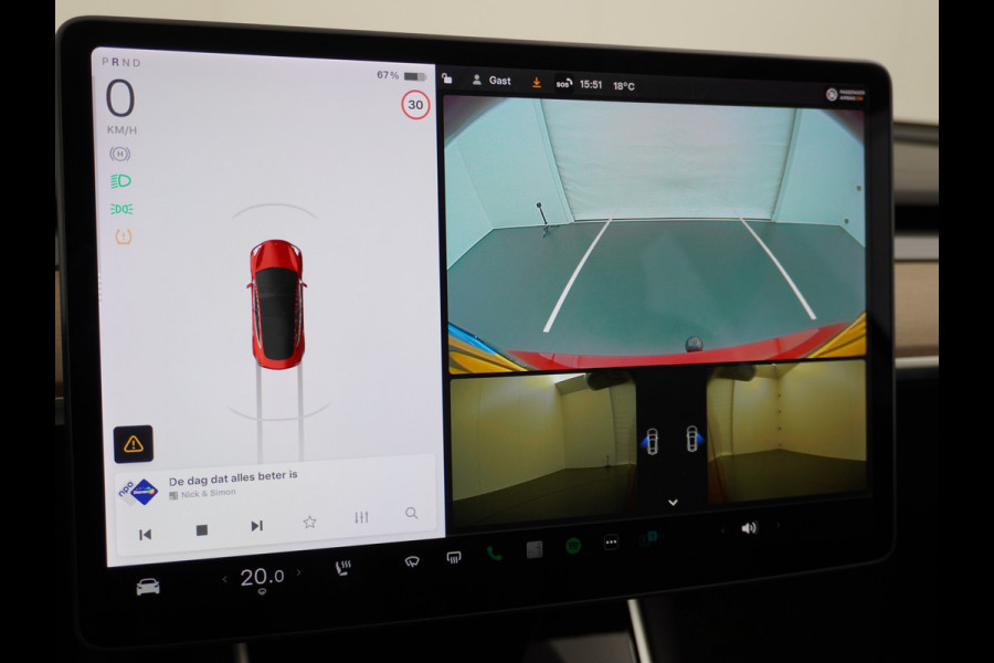 Tesla Model 3 SR+60kWh Trekhaak 325PK 19" 59.000 nieuw ! AutoPilot FSD.vb Premium-Luidsprekers Leer PanoDak Adaptive cruise 18" Camera's Elekt Ecc Navigatiesysteem full map LED-a+v Comfortstoel(en) ACC Dual-ECC DAB Voorverwarmen interieur via App Keyless via Telefoonsleutel One-Pedal-Drive Origin. NLse auto !