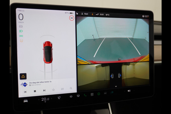 Tesla Model 3 SR+60kWh Trekhaak 325PK 19" 59.000 nieuw ! AutoPilot FSD.vb Premium-Luidsprekers Leer PanoDak Adaptive cruise 18" Camera's Elekt Ecc Navigatiesysteem full map LED-a+v Comfortstoel(en) ACC Dual-ECC DAB Voorverwarmen interieur via App Keyless via Telefoonsleutel One-Pedal-Drive Origin. NLse auto !