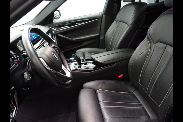 BMW 5 Serie 520i High Executive M-Sport line Aut8 - Leer Sportline Interieur I Head up I Bi Xenon I Navi Pro