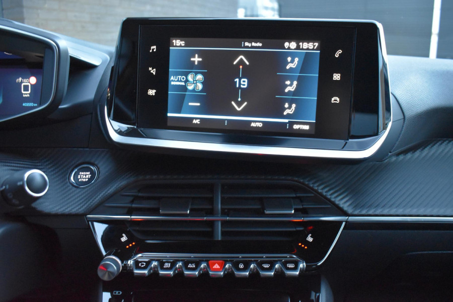 Peugeot 208 1.2 PureTech 100PK Aut. Allure Pack | Carplay | PDC | Incl. garantie