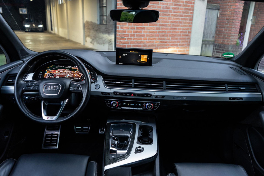 Audi Q7 3.0 TDI Quattro S Line Pano / HUD / Bose