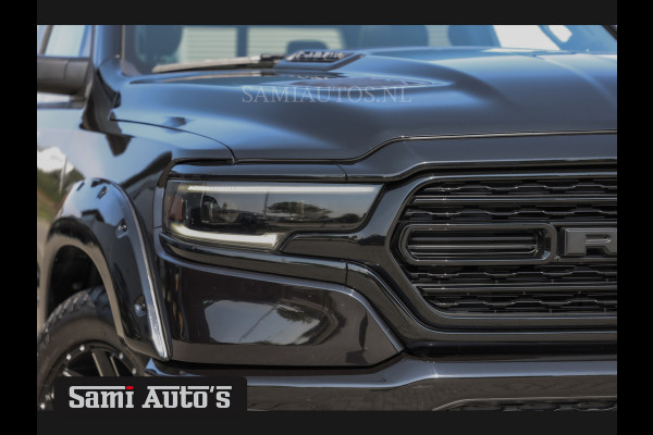 Dodge Ram 1500 BLACK BEAST | HULK PACKAGE | HEMI 5.7 V8 4x4 | LIMITED EDITION | EERSTE EIGENAAR | BOM VOL | DUBBELE CABINE | 5 PERSOONS PICK UP | MWK KLEP | LUCHTVERING | HUD |