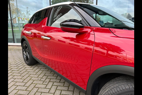 DS DS 3 Crossback 1.2 Turbo 100pk So Chic - Navi - Leder - Camera - Winterpakket - Org.NL