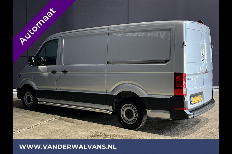 Volkswagen Crafter 2.0 TDI 141pk Automaat L3H2 L2H1 Euro6 Airco | 2x Zijdeur | Camera | Navigatie Apple Carplay, Android Auto, Cruisecontrol, Bijrijdersbank, 3000kg trekvermogen