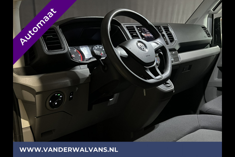 Volkswagen Crafter 2.0 TDI 141pk Automaat L3H2 L2H1 Euro6 Airco | 2x Zijdeur | Camera | Navigatie Apple Carplay, Android Auto, Cruisecontrol, Bijrijdersbank, 3000kg trekvermogen