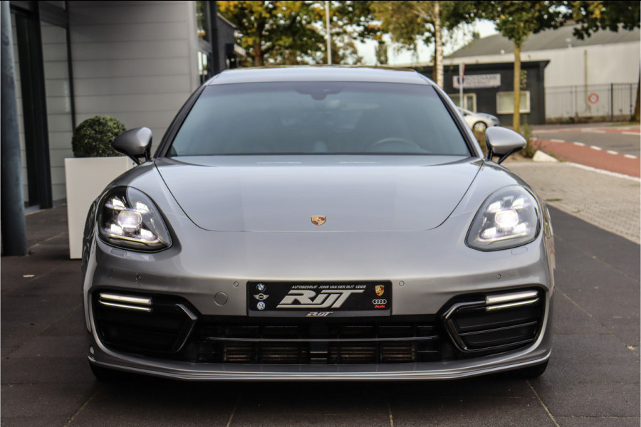 Porsche Panamera 4 Sport Turismo 3.0 V6 **Pan.dak/Sportchrono/Luchtv./Bose/Alcantara/Camera**