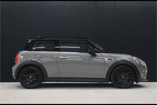 MINI Mini 1.5 Cooper Business 136PK! [NAVIGATIE, STRIPING, BLUETOOTH, CRUISE CONTROL, AIRCO, LM VELGEN, NIEUWSTAAT]