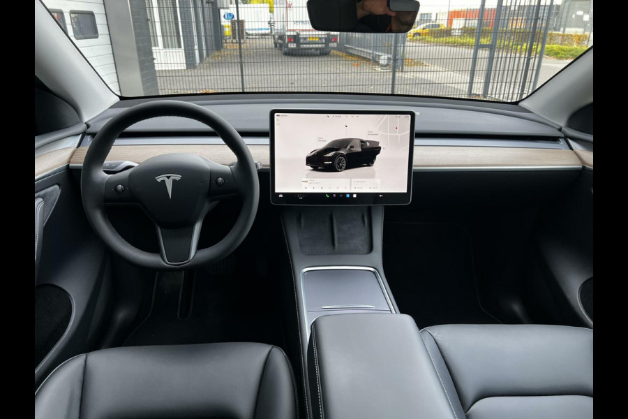 Tesla Model Y Long Range AWD 75 kWh