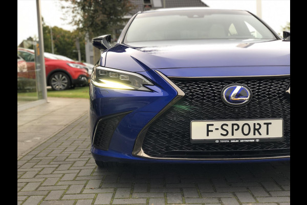 Lexus ES 300h F Sport Line | Schuifdak, Mark Levinson, HUD, Leer, Stoelventilatie, 360 graden camera, Dodehoekherkenning, Eerste eigenaar