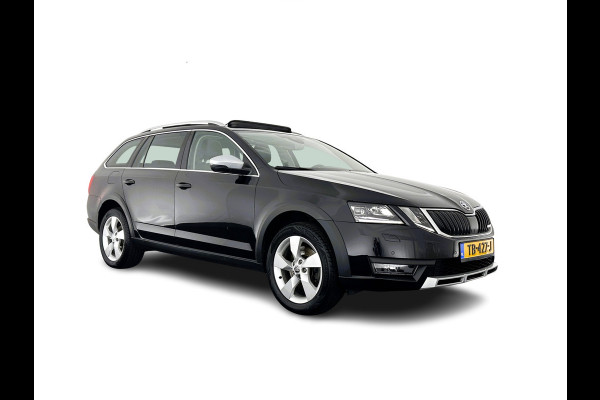 Škoda Octavia Combi 2.0 TDI SCOUT 4x4 Aut.#bijgeluid versnellingsbak#*PANO | FULL-LED | LEATHER-ALCANTARA | NAVI-FULLMAP | AMUNDSEN-AUDIO | COMFORT-SEATS | DAB+ | ECC | PDC | CRUISE | TOWBAR | 17''ALU*