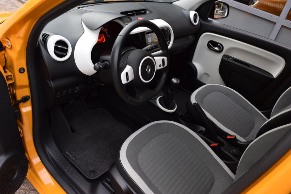 Renault Twingo |Dealero.h.|Carplay|PDC|Cruise|Led|