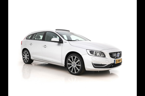 Volvo V60 2.4 D5 Twin Engine Summum Technology-Pack Aut. *PANO| BI-XENON | VOLLEDER | NAVI-FULLMAP | CAMERA | ECC | PDC | CRUISE | MEMORY | LANE-ASSIST*