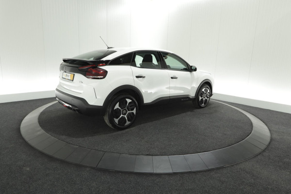 Citroën C4 Puretech 130 EAT8 Feel | Camera | Parkeersensoren | Navigatie | Apple Carplay