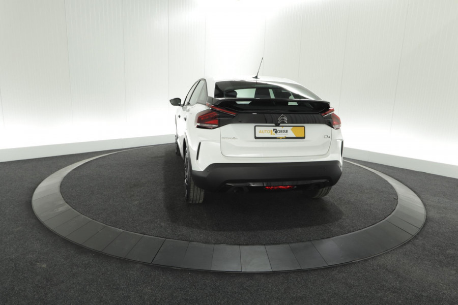 Citroën C4 Puretech 130 EAT8 Feel | Camera | Parkeersensoren | Navigatie | Apple Carplay