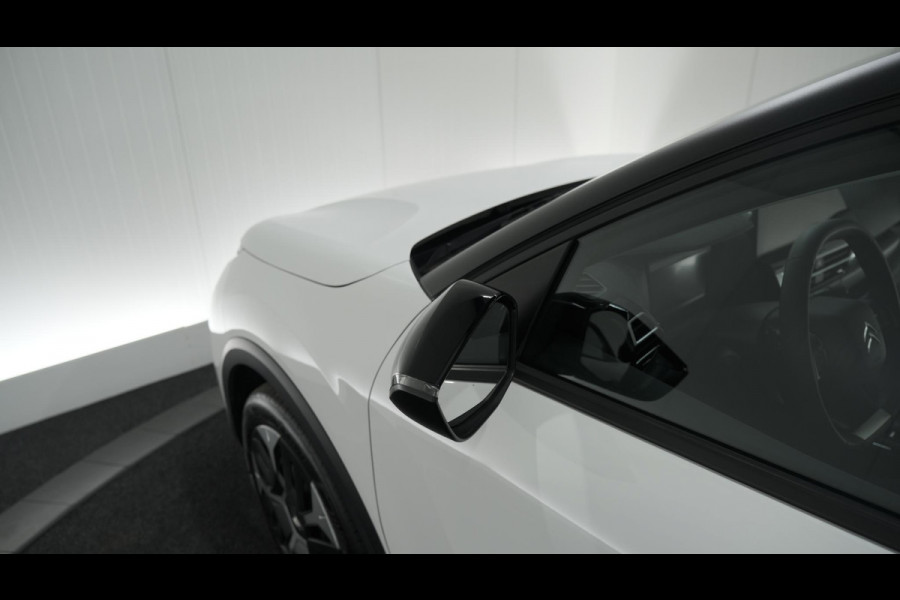 Citroën C4 Puretech 130 EAT8 Feel | Camera | Parkeersensoren | Navigatie | Apple Carplay