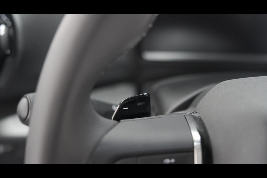 Citroën C4 Puretech 130 EAT8 Feel | Camera | Parkeersensoren | Navigatie | Apple Carplay