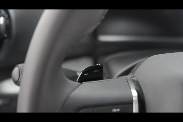 Citroën C4 Puretech 130 EAT8 Feel | Camera | Parkeersensoren | Navigatie | Apple Carplay