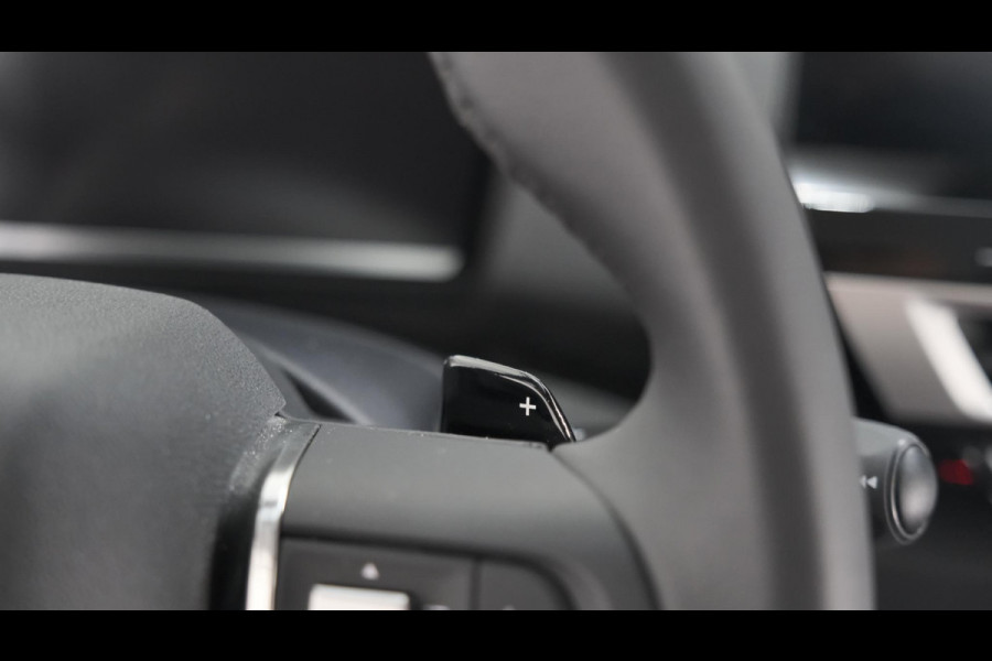 Citroën C4 Puretech 130 EAT8 Feel | Camera | Parkeersensoren | Navigatie | Apple Carplay