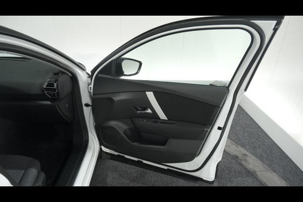Citroën C4 Puretech 130 EAT8 Feel | Camera | Parkeersensoren | Navigatie | Apple Carplay