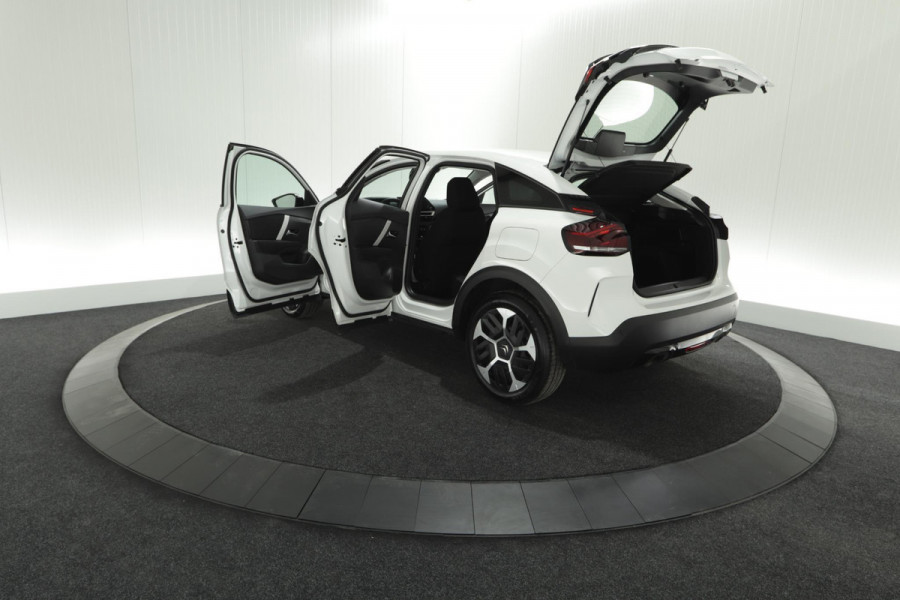 Citroën C4 Puretech 130 EAT8 Feel | Camera | Parkeersensoren | Navigatie | Apple Carplay