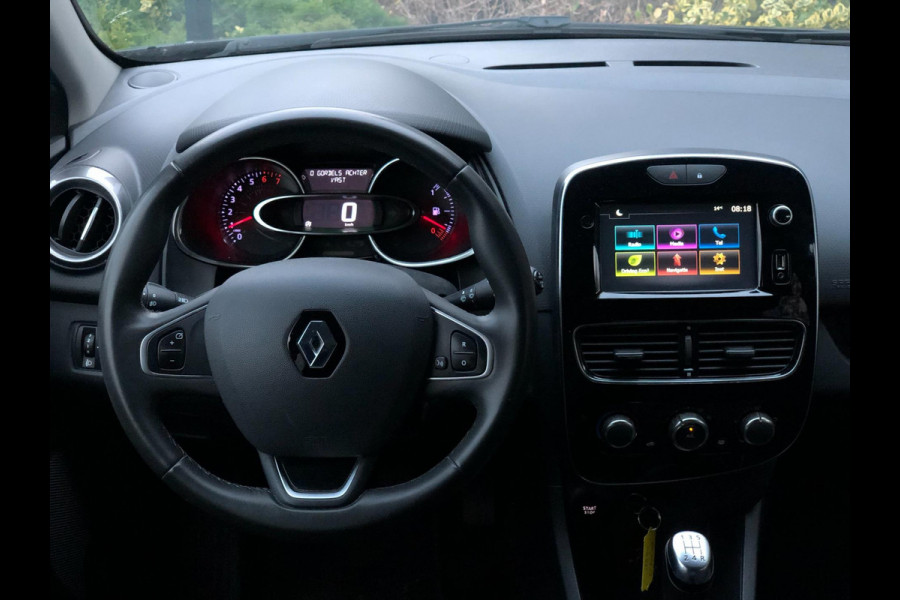 Renault Clio Estate 0.9 TCe Limited | Navi, PDC, Cruise, DAB, Airco, LED Dagrij, Bass Reflex | Dealeronderhouden | 1e Eigenaar |