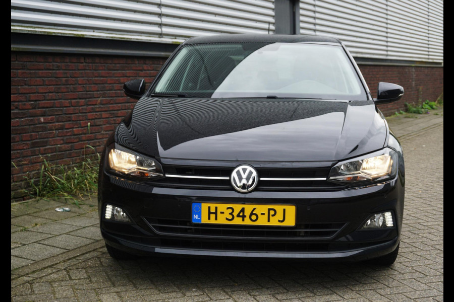 Volkswagen Polo 1.0 TSI Comfort-Executiveline CarPlay /Adaptive Cruise/PDC voor+achter.