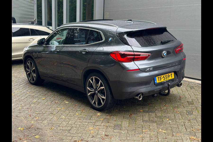 BMW X2 SDrive18d High Executive l Pano l Leder l ACC l Xenon l Automaat l HUD l