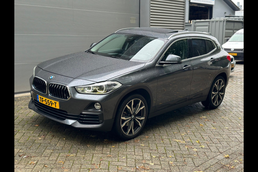 BMW X2 SDrive18d High Executive l Pano l Leder l ACC l Xenon l Automaat l HUD l