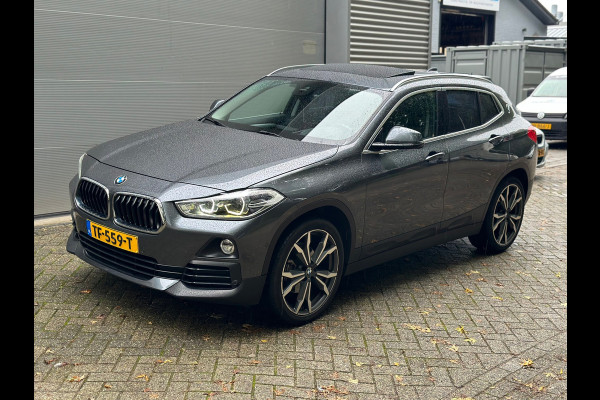 BMW X2 SDrive18d High Executive l Pano l Leder l ACC l Xenon l Automaat l HUD l