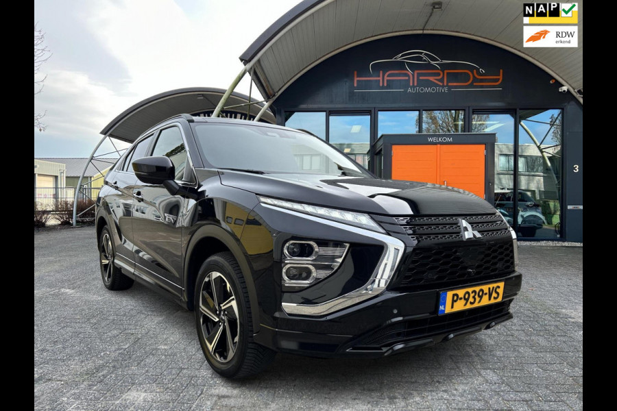 Mitsubishi Eclipse Cross 2.4 PHEV Instyle Pano Trekhaak NL-Auto 1e Eigenaar