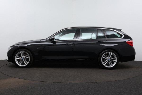 BMW 3 Serie Touring 320i Corporate Lease High Executive (NL-auto, Dealer OnderH, Navi Groot, StoelV, Parkeersensoren, Clima, Etc)