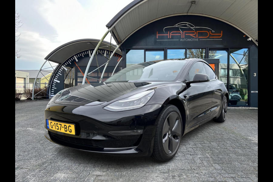 Tesla Model 3 Standard RWD Zwart/Zwart SOH 90% Rijklaarprijs!