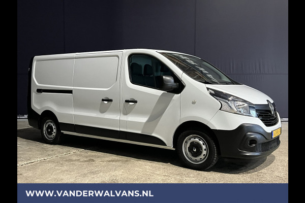 Renault Trafic 1.6 dCi 126pk L2H1 Euro6 Airco | 2x zijdeur | Navigatie | Trekhaak | Cruisecontrol Parkeersensoren, Bijrijdersbank