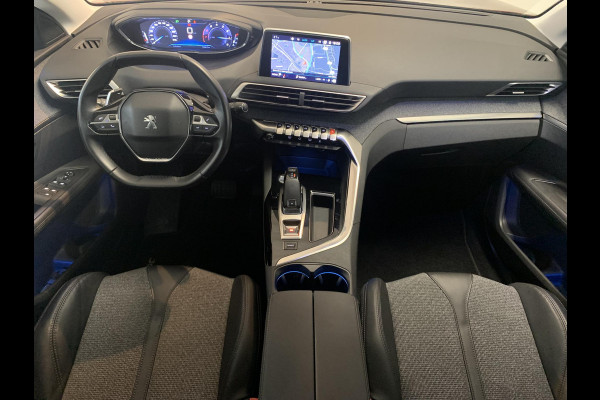 Peugeot 3008 1.2 PureTech Première | Automaat | Navigatie | Apple Carplay/Android Auto | Achteruitrijcamera | Keyless | Kofferbak Elektronisch |