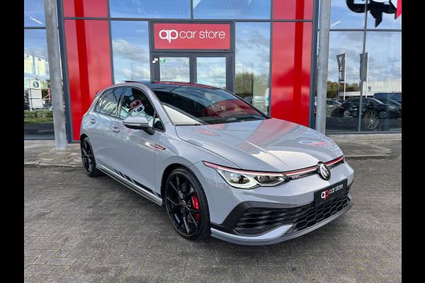 Volkswagen Golf 2.0 TSI GTI Clubsport Panorama LED Head-Up Camera Parksens.