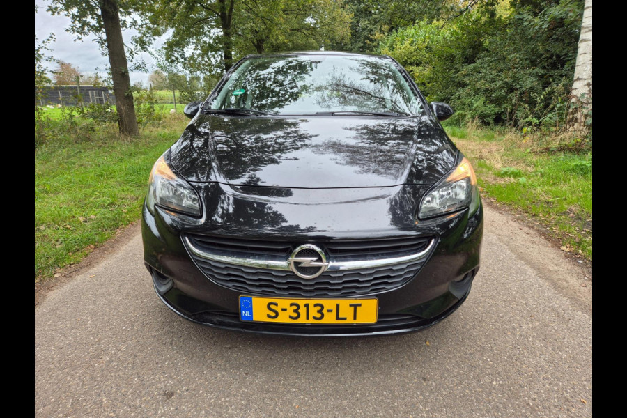 Opel Corsa 1.4 Edition . Vol Automaat . Apple carplay Navi . Airco